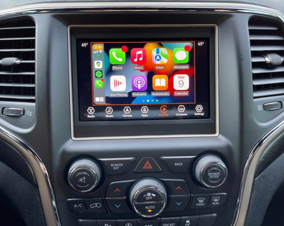 2014-2017 Jeep Grand Cherokee UConnect 4 UAG 7-Inch Display With Apple CarPlay & Android Auto