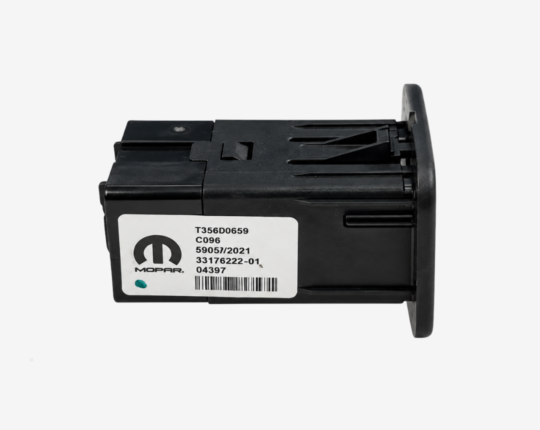 2015 - 2023 Jeep Renegade Aux USB Input