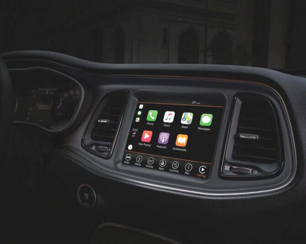 Système de navigation GPS 8.4 4C NAV UAQ avec radio Dodge Charger 2015-2023, Apple CarPlay et Android Auto